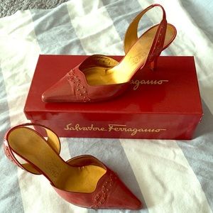 SOLD! Salvatore Ferragamo Kitten Heels Size 8 Paprika